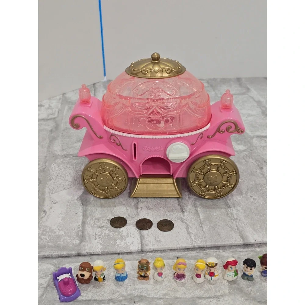 Squinkies Disney Celebration Princess Coach Dispenser 13 Figures 3 coins